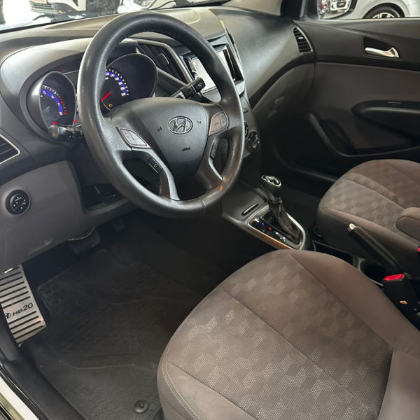 HB 20 Sedan 1.6 16V 4P FLEX COMFORT AUTOMÁTICO