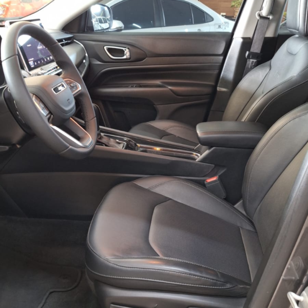 JEEP Compass 1.3 16V 4P FLEX LONGITUDE T270 TURBO AUTOMÁTICO