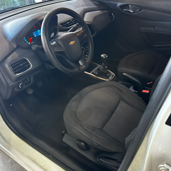 Onix Hatch 1.4 4P FLEX LT