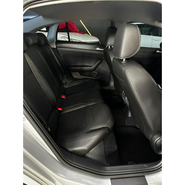 Virtus 1.0 4P 200 TSI FLEX COMFORTLINE AUTOMÁTICO