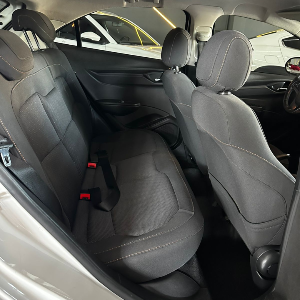 Onix Hatch 1.4 4P FLEX LTZ AUTOMÁTICO