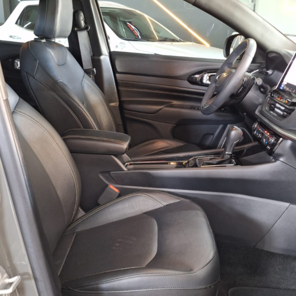 Compass 1.3 16V 4P FLEX S T270 TURBO AUTOMÁTICO
