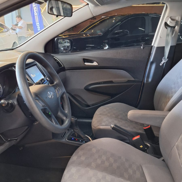 HYUNDAI HB 20 Sedan 1.6 16V 4P FLEX COMFORT STYLE AUTOMÁTICO HYUNDAI HB 20 Sedan 1.6 16V 4P FLEX COMFORT STYLE AUTOMÁTICO