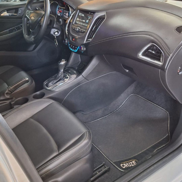 CHEVROLET Cruze Sedan 1.4 16V 4P LT FLEX TURBO AUTOMÁTICO