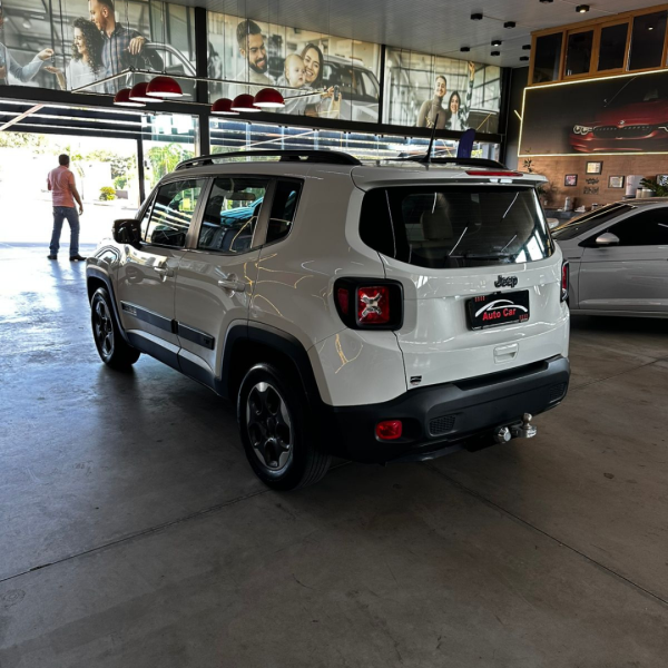 Renegade 1.8 16V 4P FLEX AUTOMÁTICO