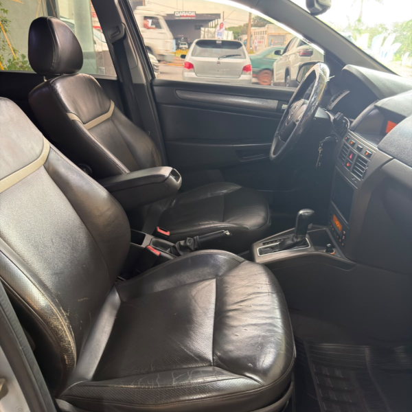 CHEVROLET Vectra Sedan 2.0 4P ELITE AUTOMÁTICO