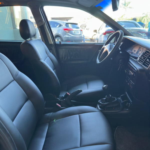 CHEVROLET Vectra Sedan 2.2 4P GLS