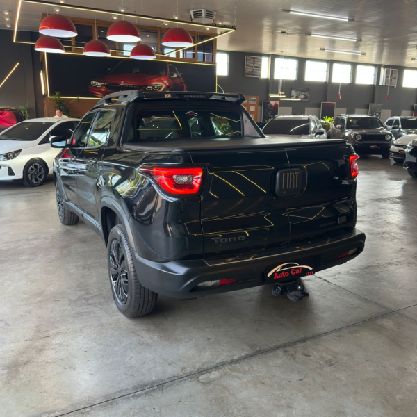 FIAT Toro 1.3 16V 4P FLEX 270 TURBO VOLCANO AUTOMÁTICO