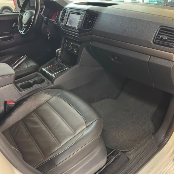 VOLKSWAGEN Amarok 2.0 16V 4X4 CABINE DUPLA COMFORTLINE TURBO INTERCOOLER AUTOMÁTICO