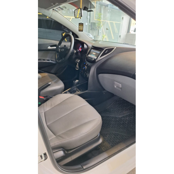 HYUNDAI HB 20 Sedan 1.6 16V 4P FLEX COMFORT STYLE AUTOMÁTICO