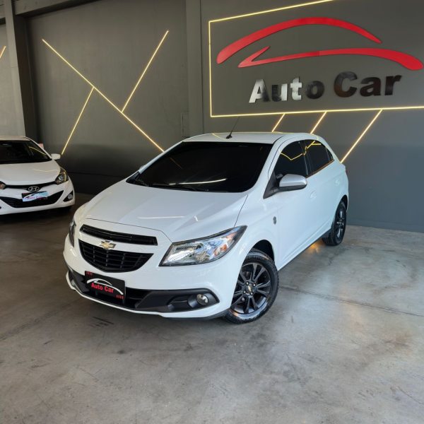 CHEVROLET Onix Hatch 1.0 4P FLEX SELEÇÃO