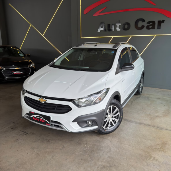 CHEVROLET Onix Hatch 1.4 4P FLEX ACTIV AUTOMÁTICO