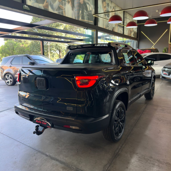 FIAT Toro 1.3 16V 4P FLEX 270 TURBO VOLCANO AUTOMÁTICO