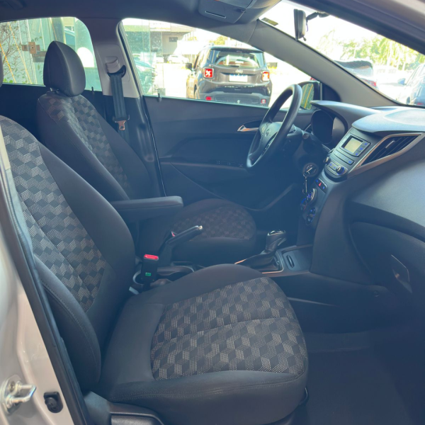 HYUNDAI HB 20 Hatch 1.6 16V 4P COMFORT FLEX AUTOMÁTICO