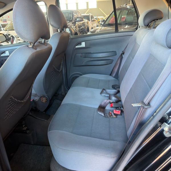 VOLKSWAGEN Crossfox 1.6 4P FLEX