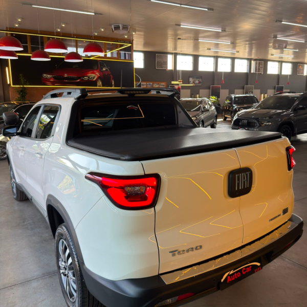 FIAT Toro 1.3 16V 4P FLEX 270 TURBO FREEDOM AUTOMÁTICO