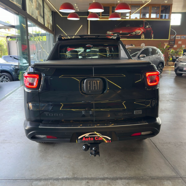 FIAT Toro 1.3 16V 4P FLEX 270 TURBO VOLCANO AUTOMÁTICO