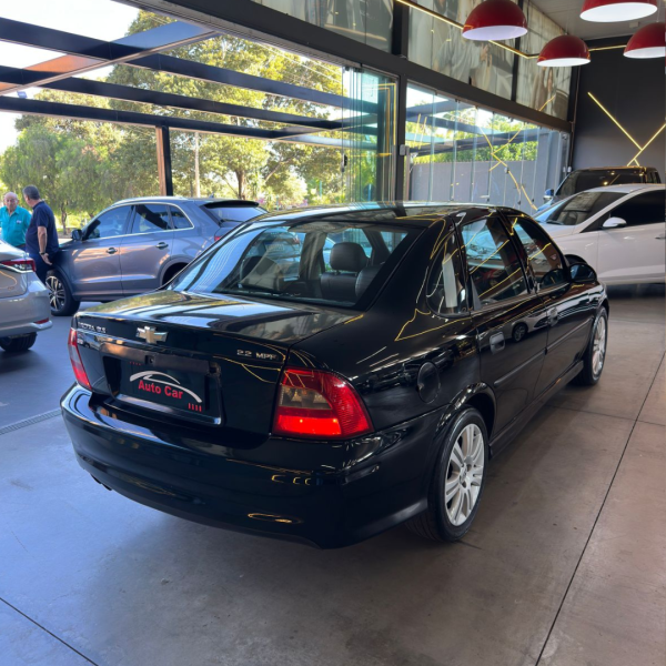 CHEVROLET Vectra Sedan 2.2 4P GLS