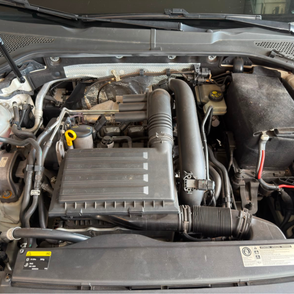 VOLKSWAGEN Golf 1.4 16V 4P TSI HIGHLINE AUTOMÁTICO