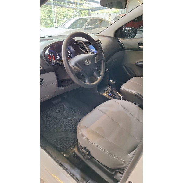 HYUNDAI HB 20 Sedan 1.6 16V 4P FLEX COMFORT STYLE AUTOMÁTICO