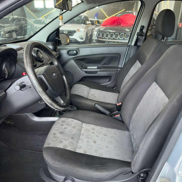 FORD Fiesta Hatch 1.6 4P ROCAM FLEX