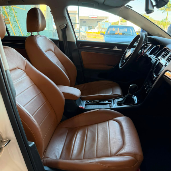 VOLKSWAGEN Golf 1.4 16V 4P TSI HIGHLINE AUTOMÁTICO