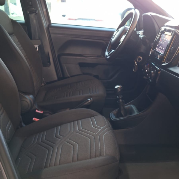 FIAT Strada 1.3 4P FIREFLY FLEX FREEDOM CABINE DUPLA