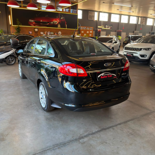 FORD Fiesta Sedan 1.6 16V 4P SE FLEX