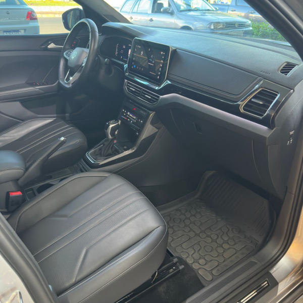 VOLKSWAGEN T-Cross 1.4 4P 250 TSI FLEX HIGHLINE AUTOMÁTICO