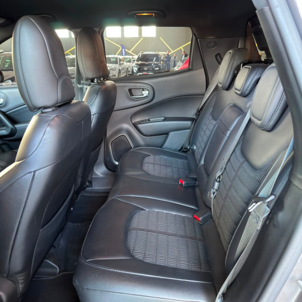 FIAT Toro 1.8 16V 4P FLEX FREEDOM S-DESIGN AUTOMÁTICO