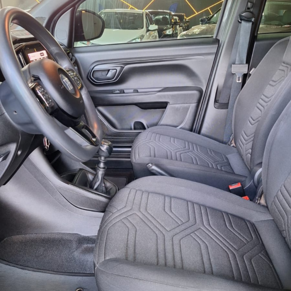 FIAT Strada 1.3 4P FIREFLY FLEX FREEDOM CABINE DUPLA