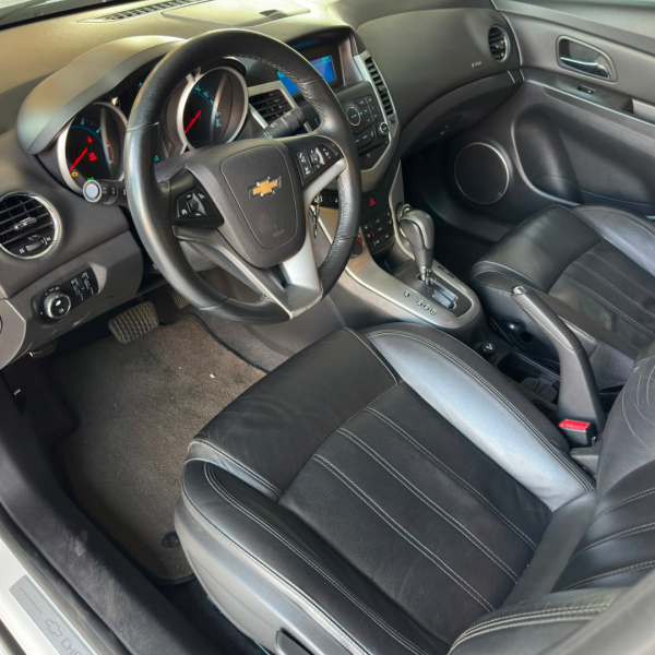 CHEVROLET Cruze Sedan 1.8 16V 4P LT ECOTEC FLEX AUTOMÁTICO
