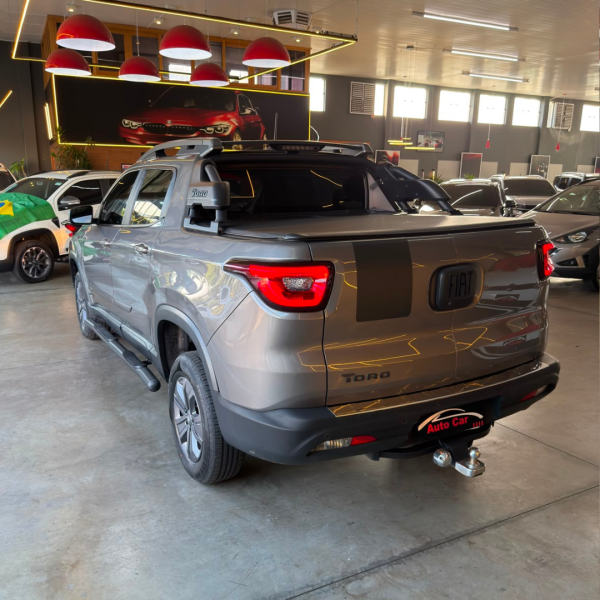 FIAT Toro 1.8 16V 4P FLEX FREEDOM S-DESIGN AUTOMÁTICO