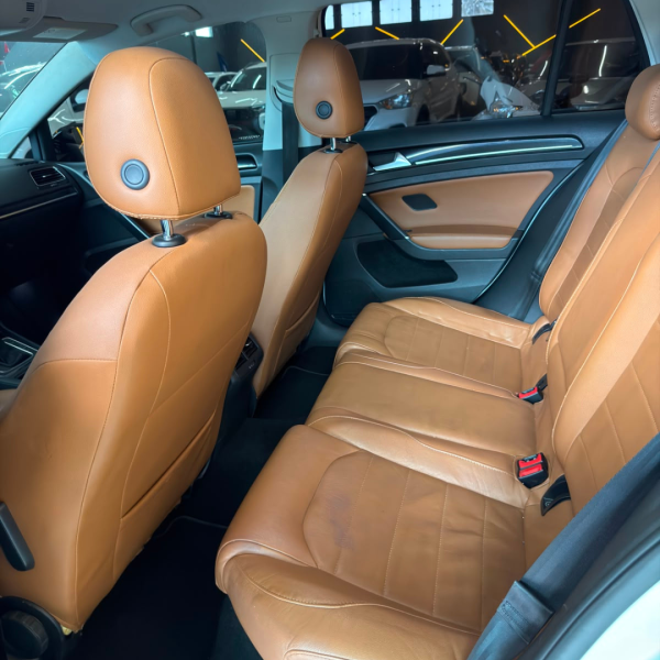 VOLKSWAGEN Golf 1.4 16V 4P TSI HIGHLINE AUTOMÁTICO