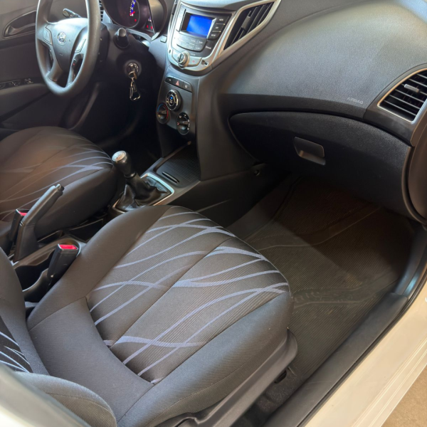 HYUNDAI HB 20 Hatch 1.0 12V 4P FLEX COMFORT