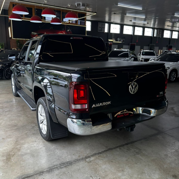 VOLKSWAGEN Amarok 3.0 V6 CABINE DUPLA HIGHLINE 4X4 TURBO INTERCOOLER AUTOMÁTICO
