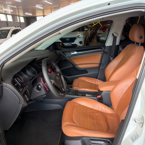VOLKSWAGEN Golf 1.4 16V 4P TSI HIGHLINE AUTOMÁTICO