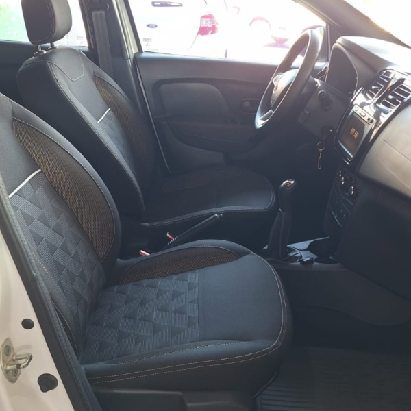RENAULT Logan 1.0 12V 4P FLEX SCE ZEN