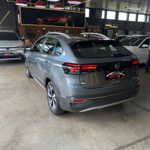 VOLKSWAGEN Nivus 1.0 4P FLEX 200 TSI HIGHLINE TURBO AUTOMÁTICO