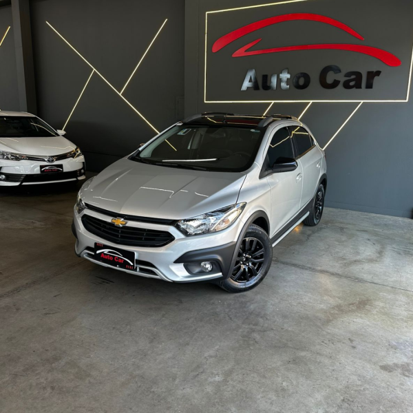 CHEVROLET Onix Hatch 1.4 4P FLEX ACTIV AUTOMÁTICO