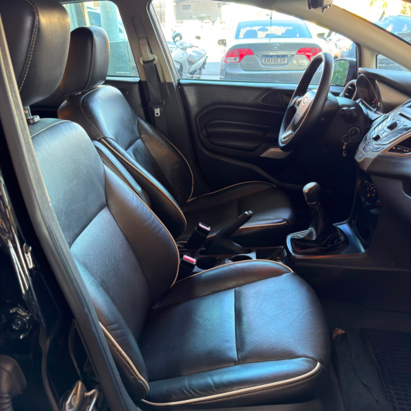 FORD Fiesta Sedan 1.6 16V 4P SE FLEX