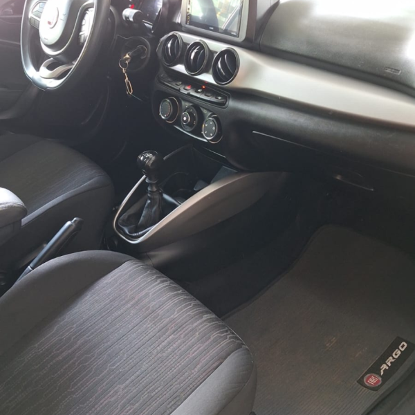 FIAT Argo 1.0 4P FLEX FIREFLY DRIVE