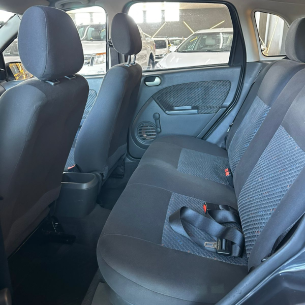 FORD Fiesta Hatch 1.6 4P FLEX