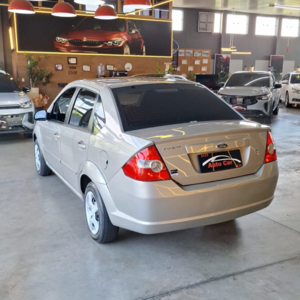FORD Fiesta Sedan 1.6 4P CLASS FLEX