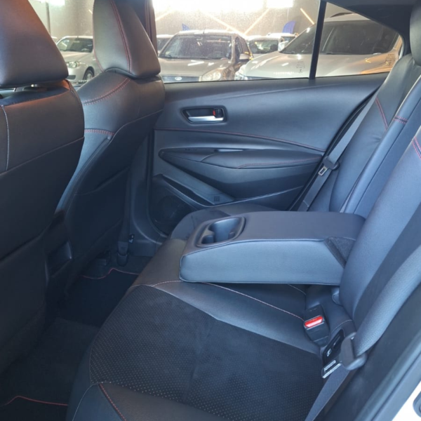 TOYOTA Corolla 2.0 16V 4P VVT-IE FLEX GR-S DIRECT SHIFT AUTOMÁTICO CVT