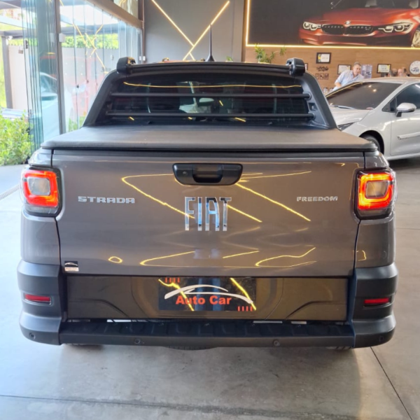 FIAT Strada 1.3 4P FIREFLY FLEX FREEDOM CABINE DUPLA