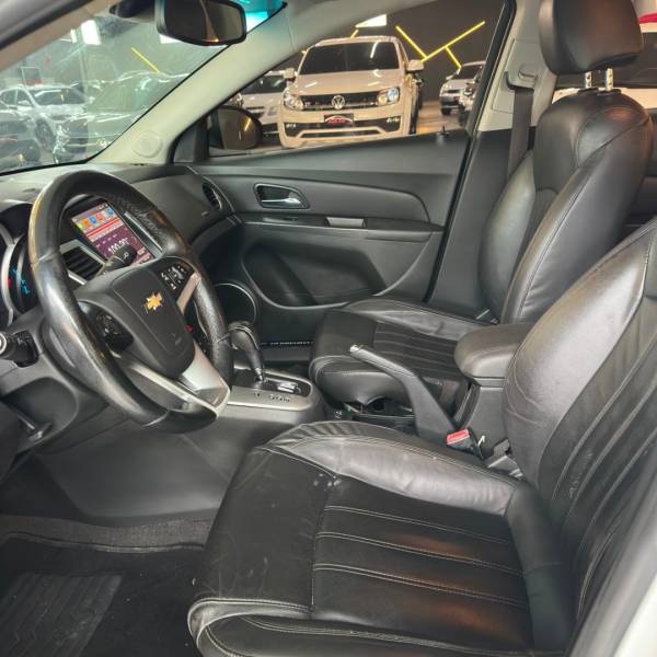 CHEVROLET Cruze Sedan 1.8 16V 4P LT ECOTEC FLEX AUTOMÁTICO