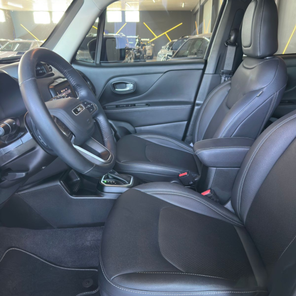 JEEP Renegade 1.3 16V 4P FLEX T270 SPORT TURBO AUTOMÁTICO