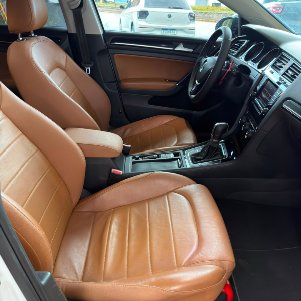 VOLKSWAGEN Golf 1.4 16V 4P TSI HIGHLINE AUTOMÁTICO