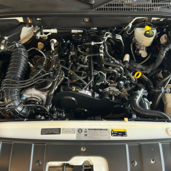 VOLKSWAGEN Amarok 2.0 16V 4X4 CABINE DUPLA COMFORTLINE TURBO INTERCOOLER AUTOMÁTICO